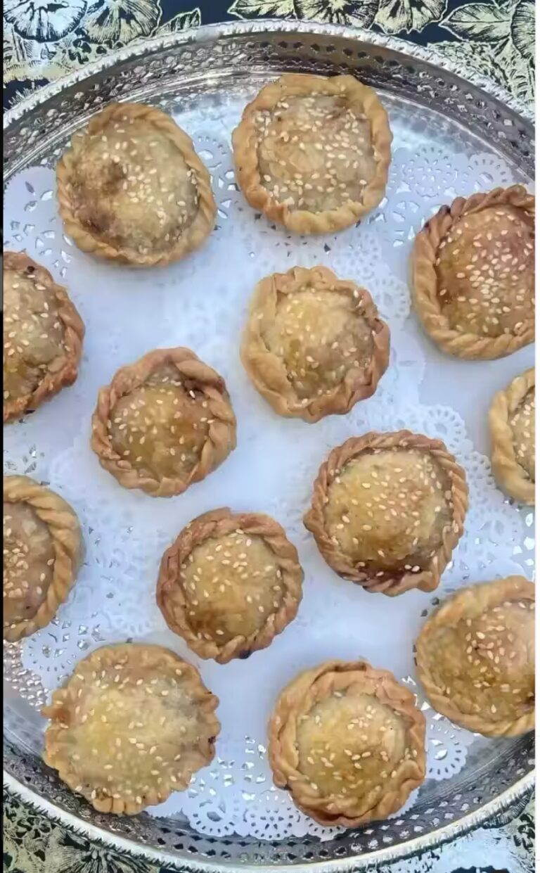 Kaye Israel’s Pastelikos Recipe